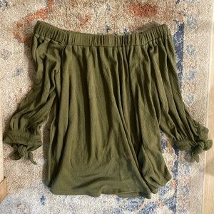 Abercrombie & Fitch Off the Shoulder Top